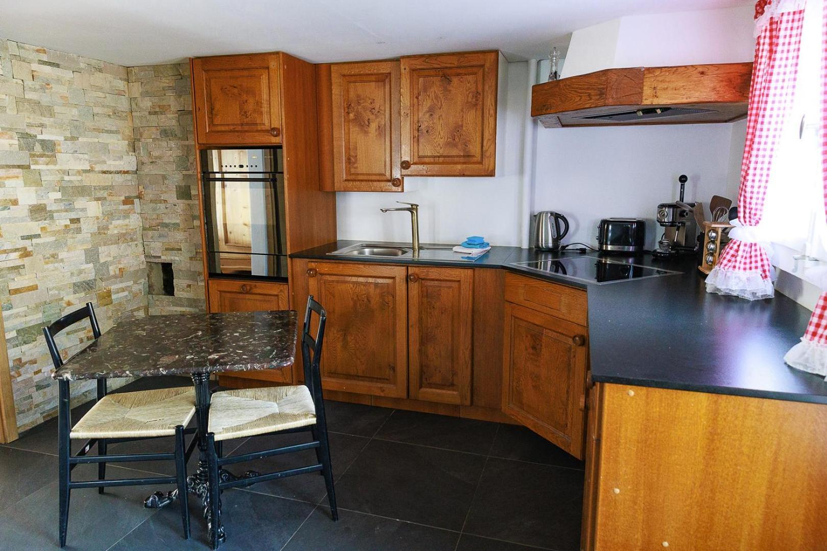 Charming Alpine Retreat By Apartments Capricorn Gsteigwiler Екстериор снимка
